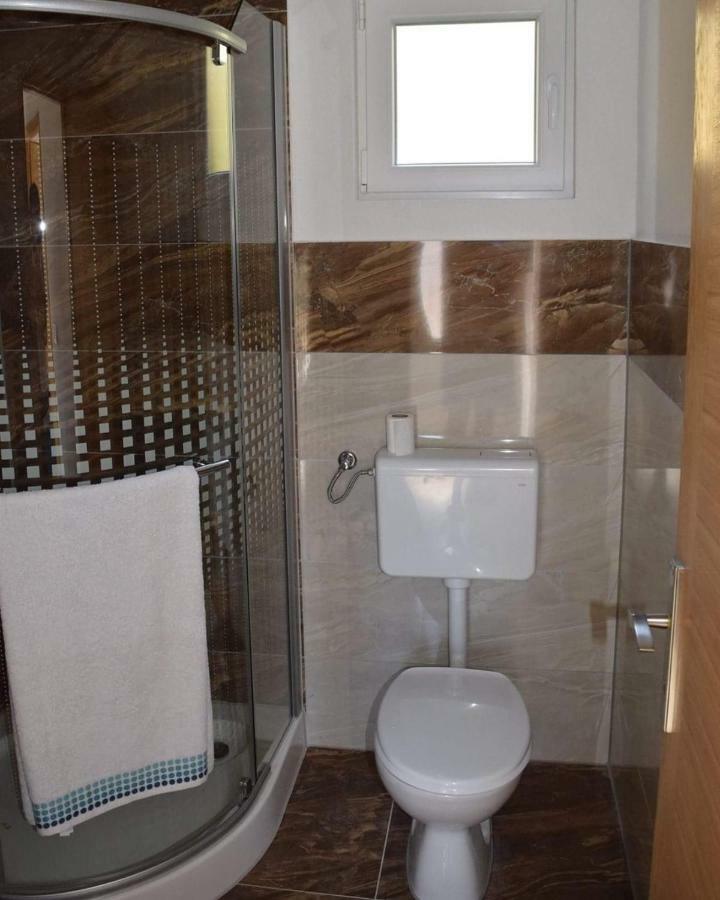 Apartmani Subasic 帕格 外观 照片