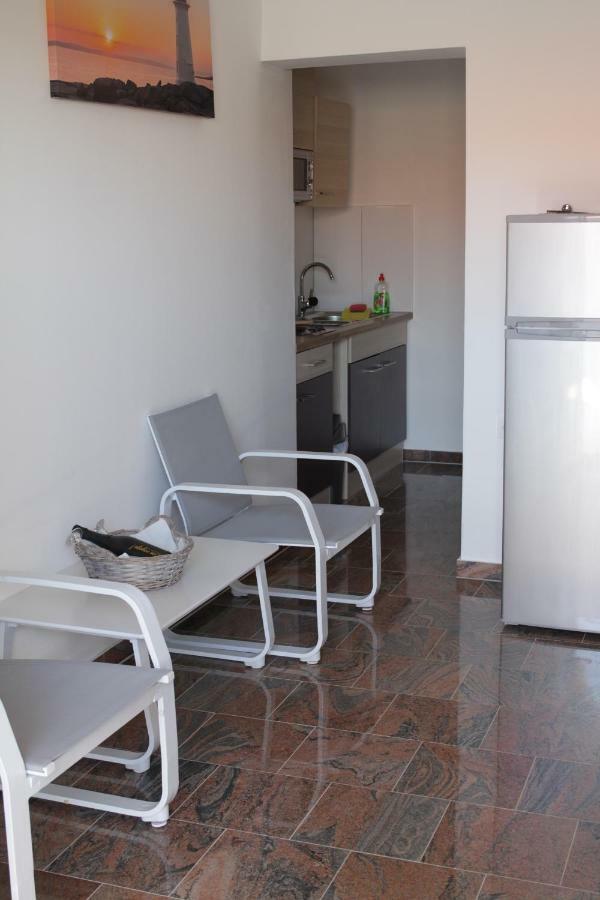 Apartmani Subasic 帕格 外观 照片